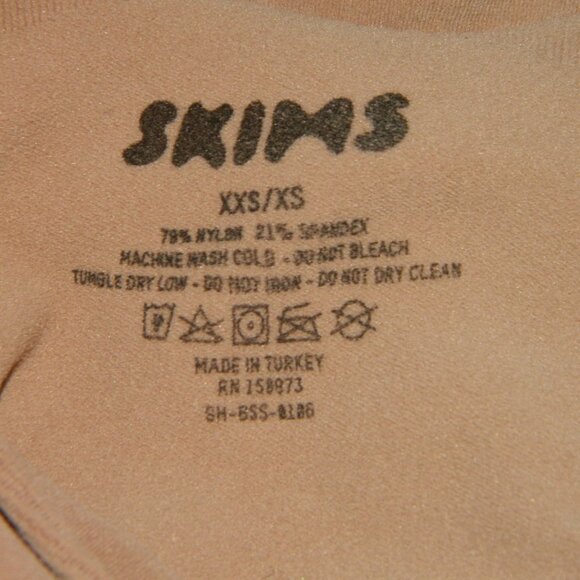 SKIMS Shapewear Mid Thigh Seamless Clay Bodysuit Kim Kardashian Size 2XS - Picture 14 of 14